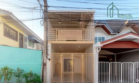 ขายทาวน์เฮาส์ - หมู่บ้านร่มเงาไม้ ซอยวัดลาดปลาดุก บ้านรีโนเวทสวยสับ พร้อมอยู่