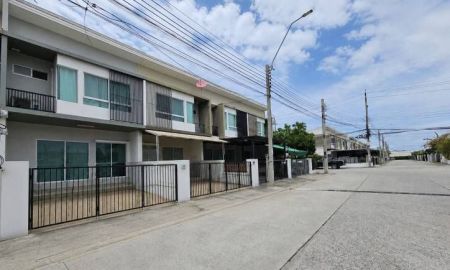 ขายทาวน์เฮาส์ - บ้านพร้อมอยู่ อินดี้ บางนา กม.26 บรรยากาศดี โครงการน่าอยู่