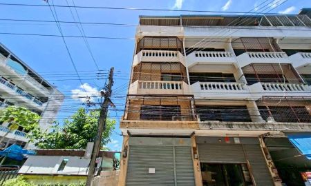 ขายอาคารพาณิชย์ / สำนักงาน - ขายตึก 4 ชั้น หลังริม ซอยพยอม1 ถนนเลียบคลองระพีพัฒน์