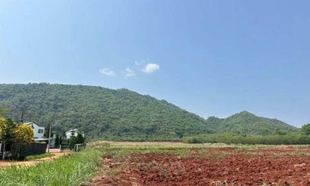 ขายที่ดิน - ขายที่ดินเขาวง หนองน้ำแดง เขาใหญ่ ปากช่อง 1.5ไร่ วิวเขาสวยมาก ถนนลาดยางสาธารณะ เดินทางสะดวก ใกล้ธนะรัชต์ มอเตอร์เวย์M6 ที่สูง เหมาะปลูกบ้านตากอากาศ