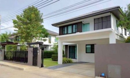 ให้เช่าบ้าน - ให้เช่าบ้านเดี่ยว ชั้นมัณฑนา บางนา กม.7 4ห้องนอน 3ห้องน้ำ ตกแต่งสวยเฟอร์เจอร์เครื่องใช้ไฟฟ้าครบ **ใกล้เมกะบางนาและ โรงเรียนนานาชาติ