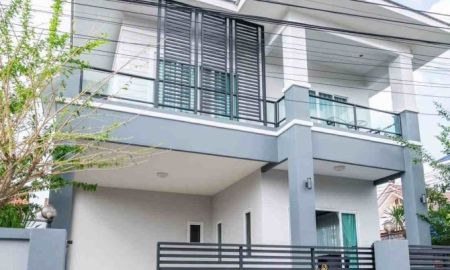 ให้เช่าบ้าน - บ้านเดี่ยวให้เช่า 3 ห้องนอน สัตหีบ เฟอร์นิเจอร์ครบ