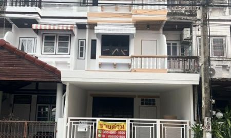 ขายทาวน์เฮาส์ - ขายทาวน์เฮ้าส์ 3 ชั้น ซอยมิสทีน ราษฎร์พัฒนา 14 มบ.ศิรินเทพ 9 ถนนเมน มี 4 ห้องนอน 3 ห้องน้ำ