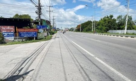 ขายที่ดิน - ขายที่ดินด่วน สนใจโทรคุยเท่านั้น ดูที่เราชอบราคายังลดได้นิดหน่อยครับ ติดถนน6เลน ขาย12ล้าน ที่ดิน 2ไร่ 1งาน9