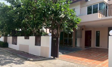 ขาย-ให้เช่าบ้าน - ขาย ให้เช่า บ้านเดี่ยว VILLA ARCADIA SRINAKARIN ศรีด่าน 22