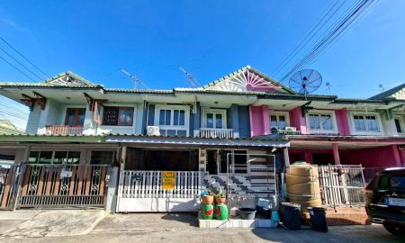 ขายบ้าน - ขายบ้านทาวน์เฮ้าส์ 2 ชั้น หมู่บ้านพฤกษา12/1 คลอง3