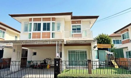 ให้เช่าบ้าน - ให้เช่า] หมู่บ้าน เลอ นีโอ 2 ศรีนครินทร์ / 3 ห้องนอน 3 ห้องน้ำ / 56 ตรว. 175 ตรม. **35,000**