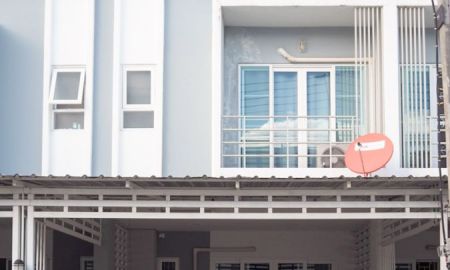 ให้เช่าทาวน์เฮาส์ - ให้เช่าทาวน์โฮม ใกล้โรงเรียนสารสาสน์ แม็คโคร บิ๊กซีแม่เหียะ หางดง เชียงใหม่ (EN below)