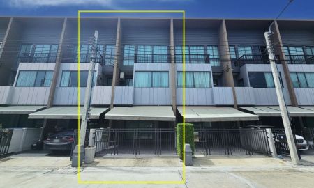 ขายทาวน์เฮาส์ - ขายบ้านกลางเมืองวัชรพล ทาวน์โฮม 3 ชั้น เพดานสูง หน้าบ้านไม่ชนใคร ใกล้คลับเฮ้าส์ ตกแต่งสวยพรีเมี่ยมพร้อมอยู่