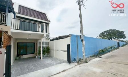 ขายทาวน์เฮาส์ - ขายทาวน์เฮ้าส์ 2 ชั้น 22 ตรว. รีโนเวทใหม่ ซอยอ่อนนุช 40 สุขุมวิท 77 ใกล้ BTS
