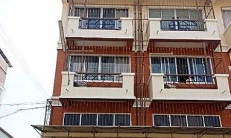ขายอาคารพาณิชย์ / สำนักงาน - ขายอาคารพาณิชย์ 3.5 ชั้น ทรัพย์รุ่งเรืองบางปู เนื้อที่ 22 ตารางวา พร้อมชั้นดาดฟ้า มีถังสำรองน้ำ เมืองสมุทรปราการ