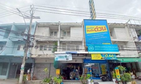 ขายทาวน์เฮาส์ - ขายอาคารพาณิชย์ 3 ชั้น ซอยสุขาประชาสรรค์2 ซอย12 (ซอยหมู่บ้านเคหะนนท์) ถนนแจ้งวัฒนะ-ปากเกร็ด