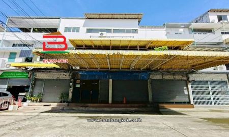 ขายอาคารพาณิชย์ / สำนักงาน - อาคารพาณิชย์ เนื้อที่ 40 ตร.ว. ซอยลาดพร้าว 45 แขวงสามเสนนอก เขตห้วยขวาง
