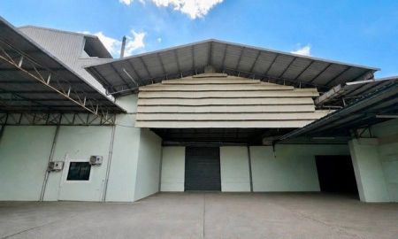 ให้เช่าโรงงาน / โกดัง - โกดังพร้อมออฟฟิศ 1500 ตรม.ติดถนน เพชรเกษม ใกล้ บิ๊กซีอ้อมใหญ่ รองรับการติดตั้งชั้นวางและเครื่องจักรขนาดใหญ่