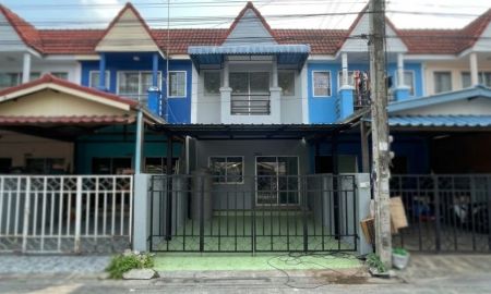 ขายทาวน์เฮาส์ - ขายด่วน! ทาวน์เฮ้าส์ 2 ชั้น หมู่บ้านชุติมา เฟส 5 ซอยมังกร-นาคดี (15.4 ตรว.) สภาพดี ต่อเติมครบ พร้อมเข้าอยู่ ใกล้ตลาดและ อบต.แพรกษา