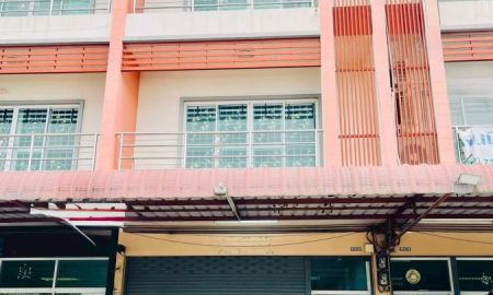 ให้เช่าอาคารพาณิชย์ / สำนักงาน - ให้เช่า อาคารพาณิชย์ 3 ชั้น ติดถนนใหญ่บัวนครินทร์ (บางนา กม.5) เหมาะทำตึกแถว โฮมออฟฟิศ หน้าร้าน