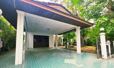 ขายบ้าน - ขายบ้านเดี่ยวหลังใหญ่ 119 ตร.ว. ชวนชื่น พาร์ควิลล์ กาญจนาภิเษก 4 นอน 5 น้ำ พื้นที่ใช้สอย 313 ตร.ม. ใกล้ทางด่วนศรีรัชและเซ็นทรัลเวสต์วิลล์