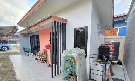 ขายบ้าน - ขายบ้านพร้อมพื้นที่ขนาดใหญ่ ทำเลใกล้ถนนปู่เจ้าสมิงพรายเพียง 100 เมตร ขนาด 113 ตร.วา เหมาะสำหรับครอบครัวใหญ่ บ้านพักอาศัยพร้อมพื้นที่จอดรถ