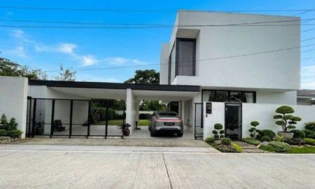 ให้เช่าบ้าน - บ้าน Modern Luxury โซนแยกหลุยส์ พร้อมระบบ Smart Home, ใกล้สนามกอล์ฟ M พร้อมระบบ Smart Home และพื้นที่ใช้สอยขนาดใหญ่