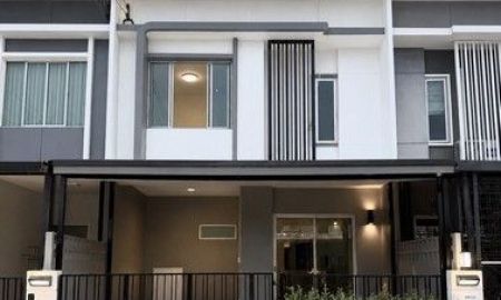 ขายทาวน์เฮาส์ - ขายทาวน์โฮมรีโนเวทใหม่ พร้อมอยู่ พฤกษาวิลล์ รามอินทรา พระยาสุเรนทร์