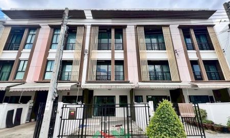 ขายทาวน์เฮาส์ - ขายทาวน์โฮม3ชั้น 18.9ตรว. โครงการบ้านกลางเมือง กัลปพฤกษ์ สภาพดีต่อเติมครบ จัดกู้ฟรี