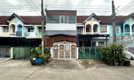 ขายทาวน์เฮาส์ - ขายทาวน์เฮ้าส์เพชรเกษม106 หมู่บ้านศรีเพชร หนองแขม (อยู่ในตลาดศรีเพชร) 20 ตรว. ขายถูกเพียง 1.9 ล้าน สภาพดี ทำเลดีติดถนนเพชรเกษม106