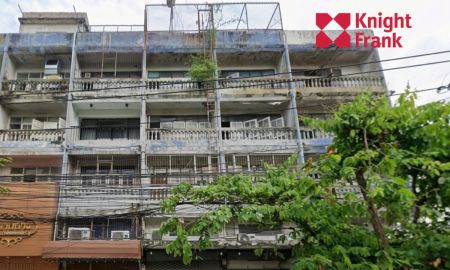 ขายอาคารพาณิชย์ / สำนักงาน - ขายอาคารพาณิชย์ 4 ชั้นครึ่ง 2 คูหาติดกัน ติดซอยเจริญราษฎร์ 7 เขตบางคอแหลม กรุงเทพมหานคร