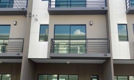 ให้เช่าทาวน์เฮาส์ - ให้เช่าทาวโฮม3ชั้น โครงการบ้านกลางเมืองรามอินทรา ซอยกาญจนาภิเษก6ทับ1ใกล้ปัญญามาร์เก็ต,แฟชั่นไอส์แลนด์, เดอะ พรอมานาด