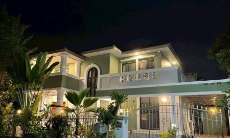 ขายบ้าน - ขายบ้านเดี่ยวหรู วินด์มิลล์ บางนา (Windmill Bangna) 109 ตร.ว. 4 ห้องนอน บ้านในสนามกอล์ฟ ทำเลดี ใกล้เมกาบางนา