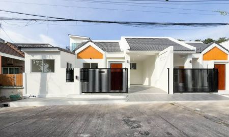 ขายบ้าน - ขายบ้านแฝดชั้นเดียว ศรีสุชาติ แกรนด์วิลล์ 2 รัษฎา ภูเก็ต รีโนเวทใหม่ ใกล้เซ็นทรัลภูเก็ต ราคา 4.89 ล้านบาท