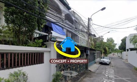 ให้เช่าบ้าน - ให้เช่าบ้าน 4 ชั้น หมู่บ้าน เอสพี การ์เด้น ซอยบรมราชชนนี 2 ซอยจรัญสนิทวงศ์ 57 แขวงบางบำหรุ เขตบางพลัด