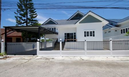 ขายบ้าน - ขายบ้านเดี่ยวชั้นเดียว รีโนเวทใหม่ 83 ตร.ว. หมู่บ้านแพรวดาว 4 เนินพระ ใกล้ บขส.ใหม่.ระยอง 1 กม.