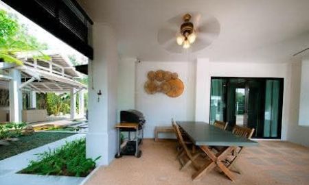 ขาย-ให้เช่าบ้าน - Pool Villa หรูให้เช่า/ขาย สไตล์ล้านนาโมเดิร์น โครงการเศรษฐสิริ สันทราย (หนองจ๊อม 50210)