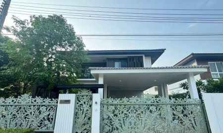 ให้เช่าบ้าน - ให้เช่าบ้านเดี่ยวหลังมุม มัณฑนา วงแหวน-กัลปพฤกษ์ สภาพใหม่ 90% จอดรถ 4 คัน ใกล้คลับเฮ้าส์!