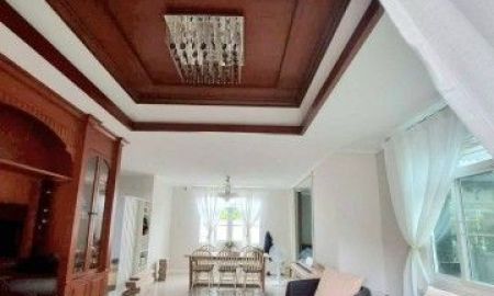 ให้เช่าบ้าน - ให้เช่าบ้านเดี่ยวกรองทอง 2 ชั้น ขนาด 68 ตรว. 3 นอน 3 น้ำ พร้อมเฟอร์ครบ ซ.เฉลิมพระเกียรติร9