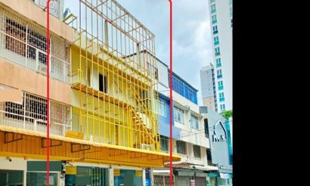 ให้เช่าอาคารพาณิชย์ / สำนักงาน - อาคารพาณิชย์ 3 ชั้นให้เช่า 2 นอน 2 น้ำ ใกล้ MRT เตาปูน 250 ม.พื้นที่ 30 ตร.ว.พื้นที่ใช้สอย 400 ตร.ม.อาคารหน้ากว้าง ทำเลศักยภาพ สามแยกเตาปูน