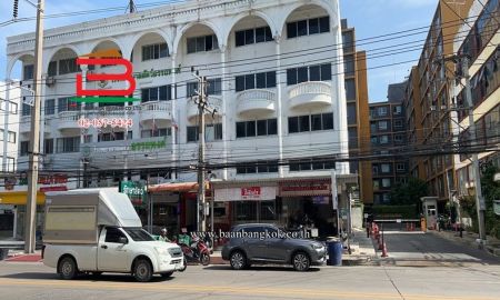 ขายอาคารพาณิชย์ / สำนักงาน - อาคารพาณิชย์ 2 คูหา 4 ชั้น ปากทาง เมืองเอก (พหลโยธิน 87) เนื้อที่ 36 ตรว. ใกล้ฟิวเจอร์พาร์ครังสิต ตำบลประชาธิปัตย์ อำเภอธัญบุรี จังหวัดปทุมธานี