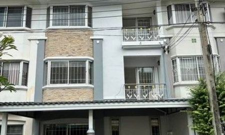 ให้เช่าทาวน์เฮาส์ - ทาวน์โฮม 3 ชั้น 4 ห้องนอน 3 ห้องน้ำ หมู่บ้านศุภาลัย นวลจันทร์ 64 ทำเลทองย่านเลียบด่วนรามอินทรา