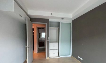 ขายคอนโด - Condo Thru Thonglor (ขายต่ำกว่าราคาตลาดเยอะ 2.2 ลบ.) 36 ตารางเมตร 1 นอน ชั้น4 พร้อมเข้าอยู่
