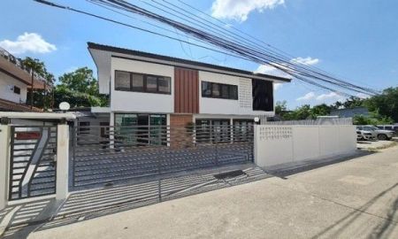 ให้เช่าอาคารพาณิชย์ / สำนักงาน - ให้เช่าบ้านเดี่ยว2ชั้น 92 ตร.ว.ย่านโชคชัย4 ลาดพร้าววังหิน เสนานิคมใกล้เลียบด่วน