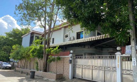 ขายบ้าน - ขายบ้านเดี่ยว 2 ชั้น พร้อมที่ดิน 66 ตร.วา ใจกลางบางคอแหลม กรุงเทพฯ บ้านสร้างตามหลักฮวงจุ้ย พร้อมอยู่