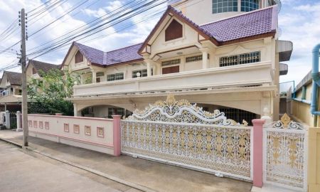 ให้เช่าบ้าน - ถนนสุขุมวิท นาเกลือ บางละมุง บ้านเดี่ยว 2 ชั้น 3 นอน 3 น้ำ ใกล้รร.มารีวิทย์ พัทยา 250 ม. 100 ตร.ว. 400 ตร.ม.