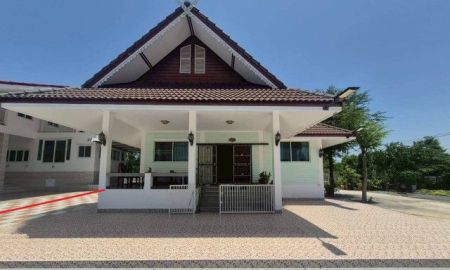 ขายบ้าน - บ้านเดี่ยวชั้นเดียว 2 หลัง ( สร้างเอง ) 372.7 ตารางวา ซอยรังสิต-นครนายก 31 (บงกช59) ถนนรังสิต - นครนายก คลองหลวง ปทุมธานี