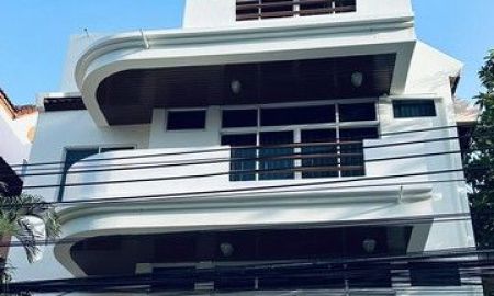 ให้เช่าบ้าน - ให้เช่าบ้านเดี่ยวสุขุมวิท 31 ใกล้ BTS พร้อมพงษ์ 5 นอน 5 น้ำ มีสวน ราคา 120000 บาท