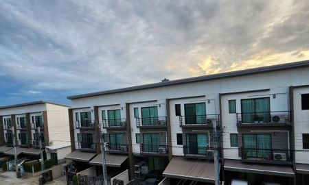 ให้เช่าทาวน์เฮาส์ - บ้านเช่า ถนน เทพ รักษ์ สะพาน ใหม่ โครงการ บ้าน กลางเมือง พหล รามอินทรา