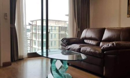 ขายคอนโด - คอนโดหรูทำเลดีที่สุดในนิมมาน ห้องตกแต่งครบ (Fully Furnished) พร้อมเข้าอยู่ทันที เดินทางสะดวกสบาย
