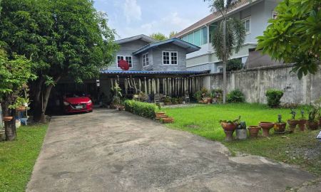 ขายบ้าน - ขาย : ที่ดินพร้อมสิ่งปลูกสร้างทำเลทองของเมืองนนทบุรี แหล่งชุมชน,ตลาด,แหล่งอำนวยความสะดวกครบครันและการเดินทางสะดวกสบาย