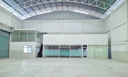 ให้เช่าโรงงาน / โกดัง - โรงงาน โกดัง พร้อมสำนักงาน ขอใบ ร.ง.4 ได้ ใกล้BTS แพรกษา 900 ม.พื้นที่ใช้สอย 1,368 ตร.ม.เหมาะสำหรับโรงงานอุตสาหกรรม คลังสินค้า และธุรกิจ
