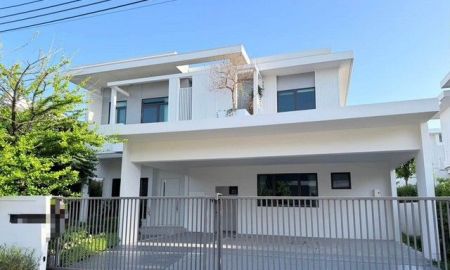ให้เช่าบ้าน - บ้าน 2 ชั้น 72 ตรว. 4 ห้องนอน 5 ห้องน้ำ เฟอร์นิเจอร์พร้อมทุกห้อง มัณฑนา บางนา กม. 15