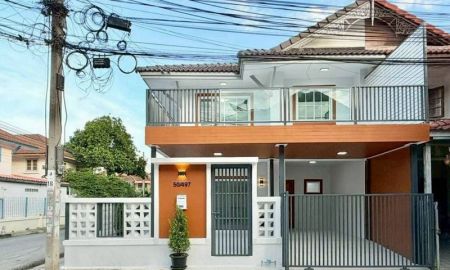 ขายทาวน์เฮาส์ - ขายทาวน์เฮ้าส์ 2 ชั้น หลังมุม หมู่บ้านพฤกษา 3 ซอย 63 เนื้อที่ 24.2 ตารางวา 3 ห้องนอน ตำบลบางคูรัด อำเภอบางบัวทอง จังหวัดนนทบุรี